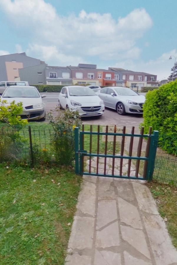 Appartement Proche De La Mer 库尔瑟勒·苏尔·梅尔 外观 照片